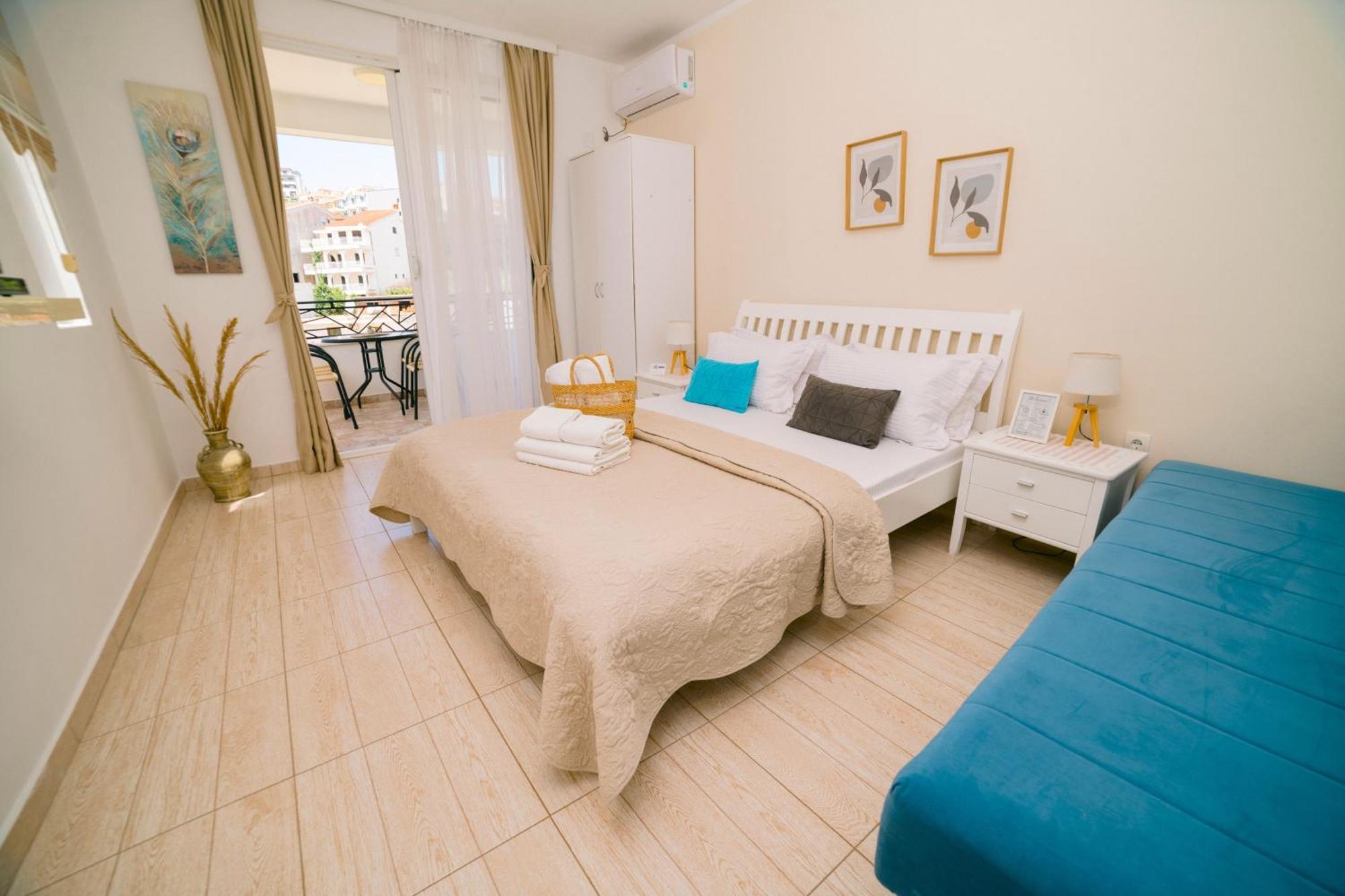 Apartment The Rooftop Of Lungo Mare