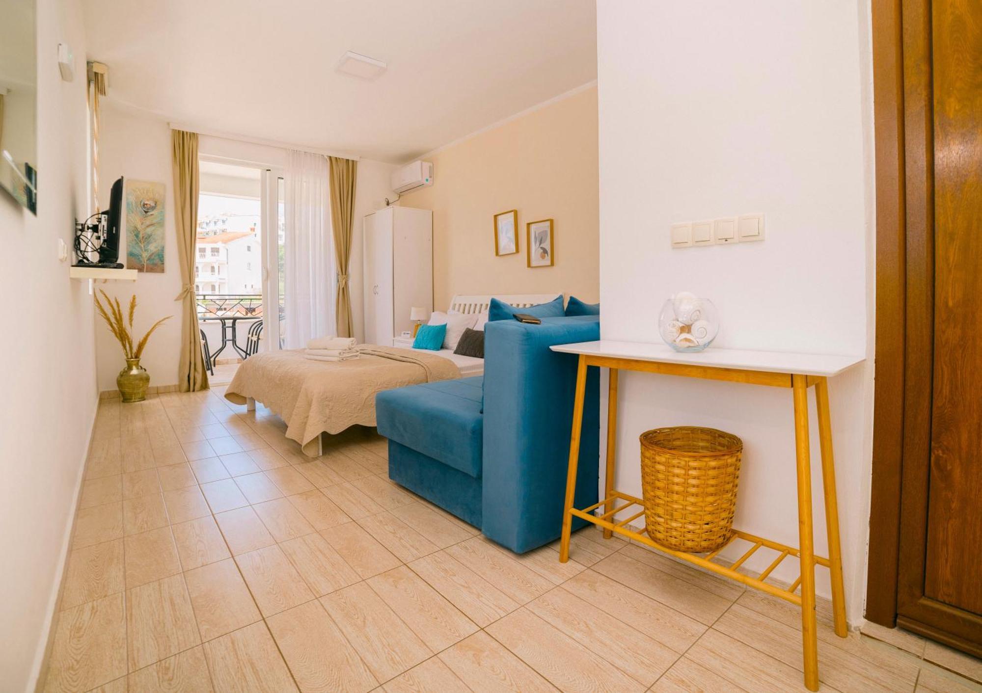 Apartment The Rooftop Of Lungo Mare Ulcinj